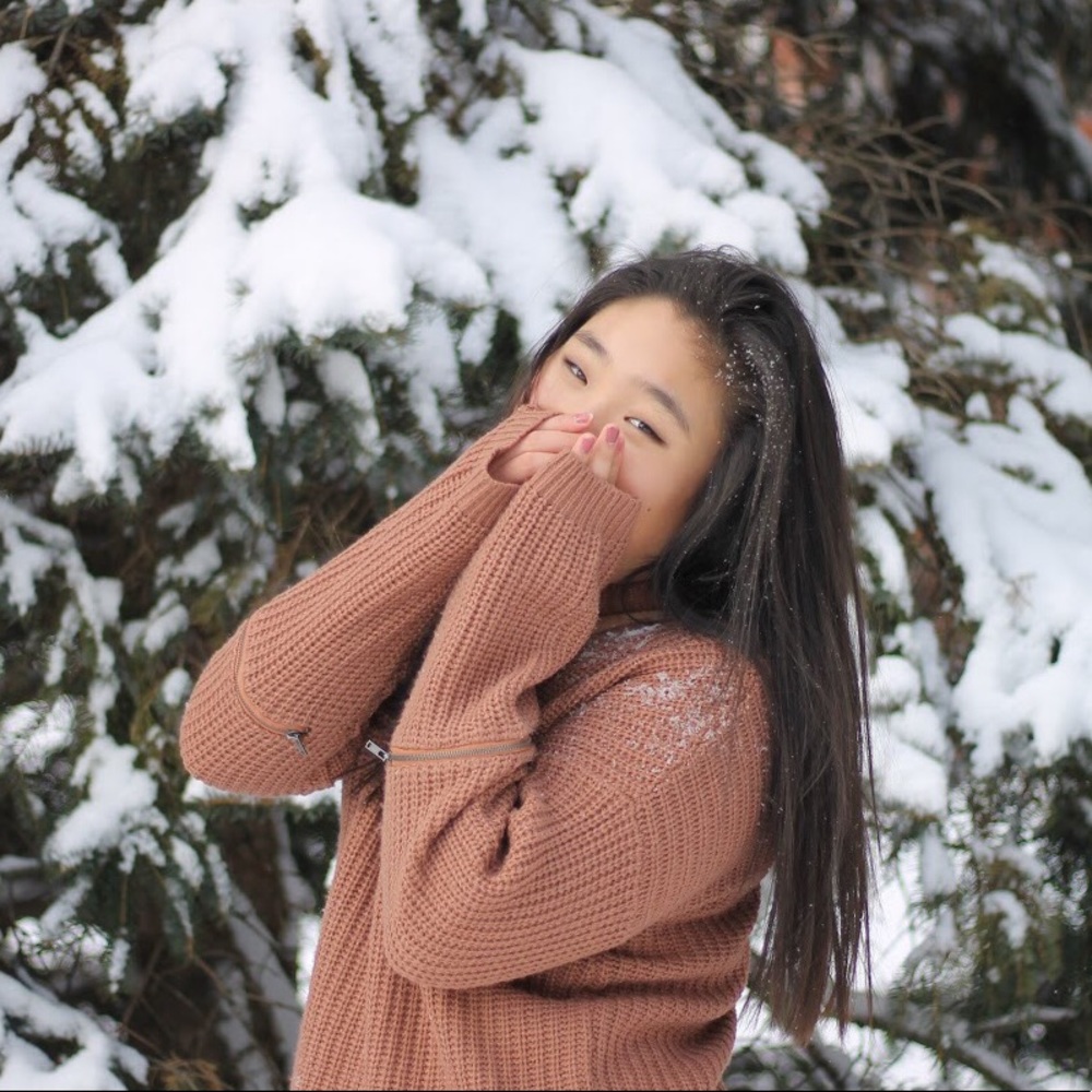 Meet your Posher, Lauren